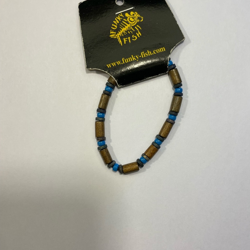2/1 Funky Fish Bracelets - Picture 2 of 4